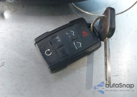 2017 Chevrolet Tahoe Lt z USA, uszkodzony, nr VIN 1GNSCBKC2HR335360